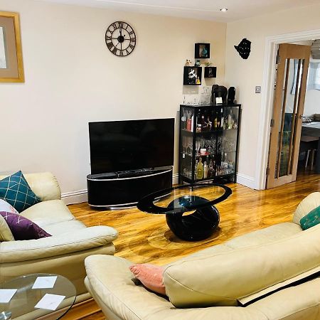 Reading West Homestay Dış mekan fotoğraf