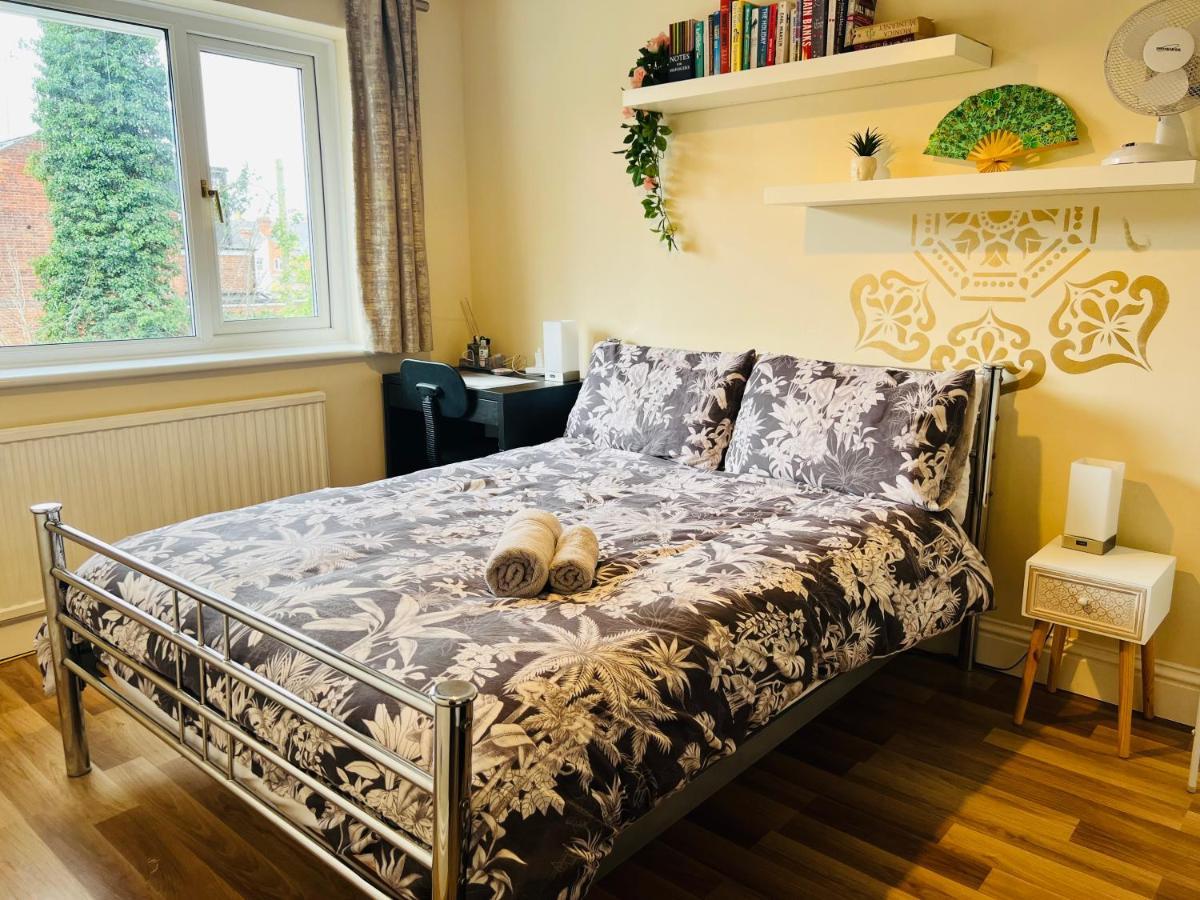 Reading West Homestay Dış mekan fotoğraf